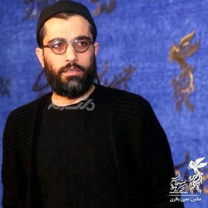 جریان حمله به کارگردان یاغی، محمد کارت با اسپری فلفل سر دوربین مخفی + فیلم - ویدائو مگ