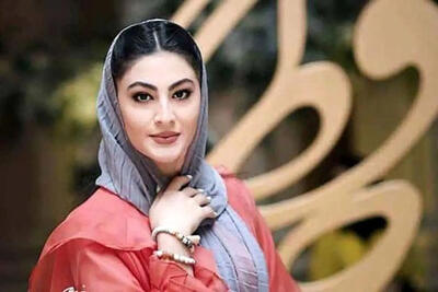 تصویر بدون گریم مریم مومن در اولین حضورش در تلویزیون