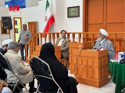 حضور حجت الاسلام پورمحمدی در نمایشگاه کتاب تهران