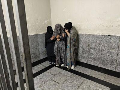 دستگیری جیب‌بُرهای حرفه‌ای مترو و اتوبوس در تهران
