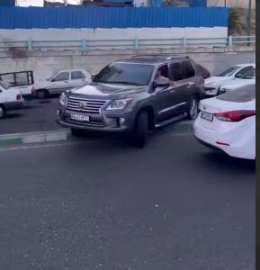 پولدار بودن شعور نمی آورد!