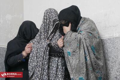 سرقت ماهرانه ۲ دختر جوان از مغازه‌های موبایل فروشی + فیلم