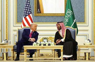 فرش، پرده و دکوراسیون کاخ الیمامه عربستان در میزبانی از ترامپ - چیدانه