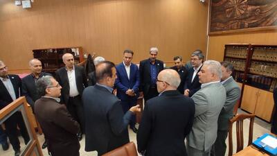 بازدید از شعبه تخصصی خسارت اتومبیل شهید مدنی تبریز | اقتصاد24