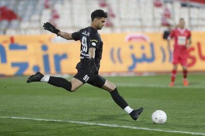 گوهری: حامد لک بامزه‌تر از من است! | پرسپولیس از خرید بیفوما سود می‌کند