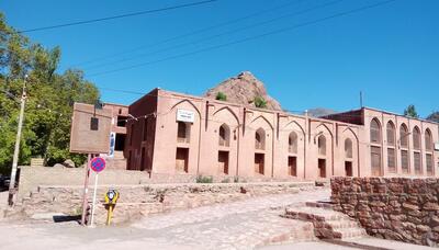 مسجد حاجتگاه ابیانه یادگار عهد صفویه