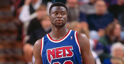 آشنایی با یینکا در، بسکتبالیست شهیم نیجریه‌ای؛ از کشف اتفاقی و مصدومیت در NBA تا فوت در 31 سالگی - پارس فوتبال