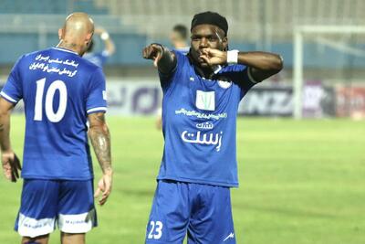 تماس کارتال ستاره لیگ برتر را پرسپولیسی کرد! - پارس فوتبال
