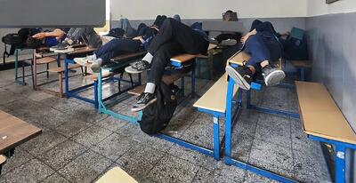 وضعیت عجیب دانش‌آموزان بعد از تغییر ساعت مدارس!