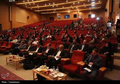 همایش ملی ازدواج و خانواده با صندلی خالی! - تسنیم