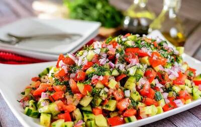 طرز تهیه سالاد شیرازی خوشمزه، راحت وفوری