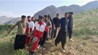 امداد رسانی به فرد حادثه دیده در منطقه سفید کوه بازفت