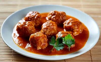 طرز تهیه کوفته ترش خانگی؛ غذای خوشمزه و مجلسی با طعمی بی‌نظیر