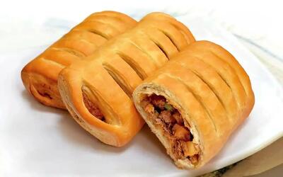 طرز تهیه اشترودل گوشت و سبزیجات؛ غذای رستورانی خوشمزه با طعمی بی‌نظیر