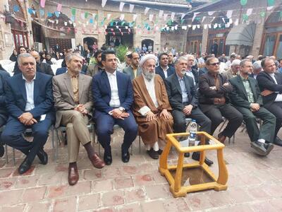 وزیر فرهنگ از مسجد جامع بابل بازدید کرد