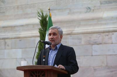 اسماعیلی: اگر می خواهیم ایران بماند، راهی جز حفظ فرهنگ و زبان نداریم