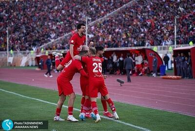 عکس| رونمایی از لباس ویژه قهرمانی تراکتور