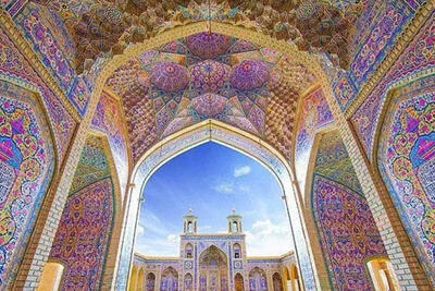 نشست «ارزش های معماری معاصر و رویکرد اجتماعی؛ بزرگداشت هفته میراث فرهنگی موزه و معماری