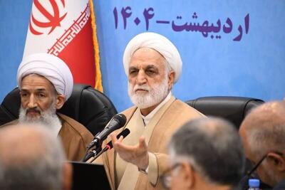 بدون ایفای نقش بخش خصوصی مشکلات کشور حل نخواهد شد/ تا جایی که ممکن است محدودیت را ایجاد نکنید