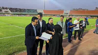 اقدام جالب و قابل تحسین باشگاه چادرملو؛ - پارس فوتبال