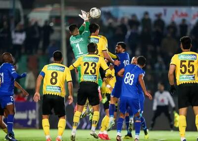 گزارش زنده: سپاهان 0 - استقلال 0 - پارس فوتبال