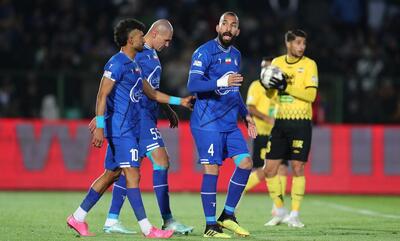 سپاهان 0-0 استقلال؛ نیمه اول - پارس فوتبال