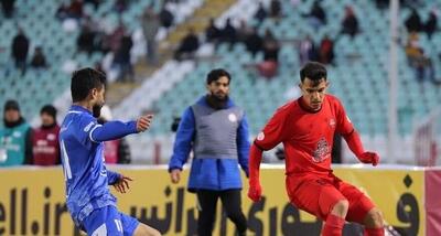 بازی استقلال خوزستان مقابل تراکتور