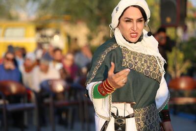 نقالی، صدای امروزِ فردوسی | گفت‌وگو با پریسا سیمین‌مهر، نقال بین‌المللی که به شکلی نوین و زیبا این هنر کهن را روایت می‌کند