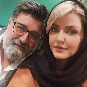 بیوگرافی مهدی یغمایی و همسرش نگار ناصری + نسبت با کوروش یغمایی و سن همسرش + عکس عروسی - ویدائو مگ