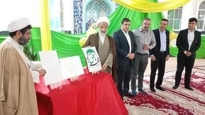 هنر فاخر تأثیری عمیق‌تر از سخنرانی دارد