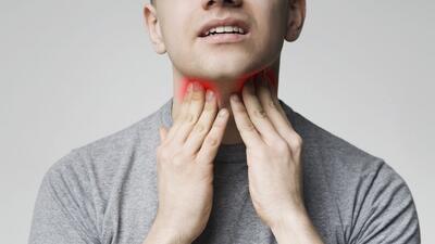 انواع عمل جراحی سرطان حنجره چگونه انجام می‌شود؟ (فیلم)