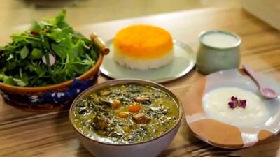 خورش اسفناج قالی؛ یک غذای اقتصادی و خوشمزه