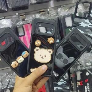 واردات ۶۵۰ هزار کیلو محافظ صفحه و قاب موبایل در ۱۴۰۳
