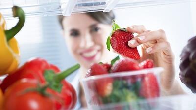 رازی برای نگهداری از توت فرنگی در یخچال و حفظ تازگی آن
