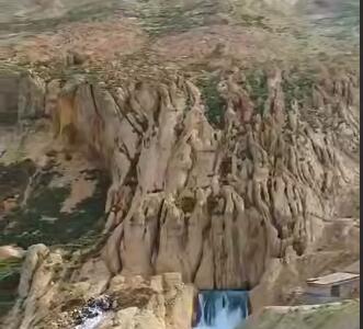 چشمه و آبشار کوهرنگ در استان چهارمحال و بختیاری
