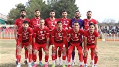 مصاف تیم فوتبال بعثت کرمانشاه با نفت مسجدسلیمان