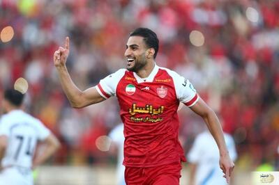 لژیونر پرسپولیسی از نیمکت به سکو دیپورت شد
