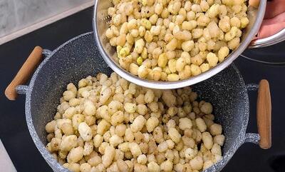 آموزش شستن توت سفید / توت سفید رو بجوشون و سالها توی یخچال نگهدار !