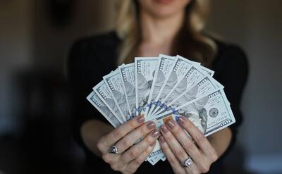 اهمیت تمکن مالی در اخذ ویزای کانادا | اقتصاد24