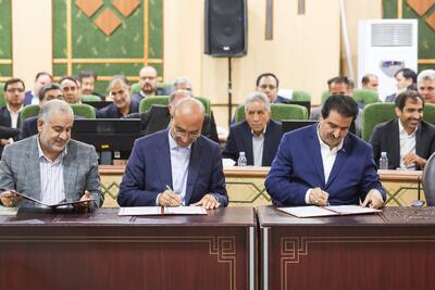 تفاهم‌نامه سه‌جانبه بانک رفاه کارگران، استانداری کرمانشاه و شرکت پتروشیمی بیستون امضا شد | اقتصاد24