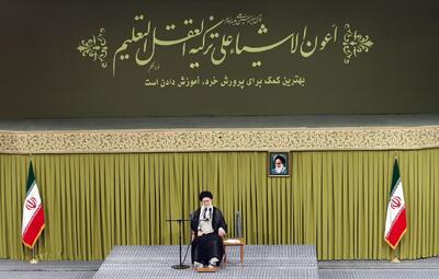تذکر شدیداللحن رهبر انقلاب به دولتمردان: این کار معنی ندارد +ویدیو