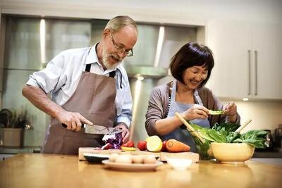 با این ۴ کار خاصیت غذا را از بین می‌برید