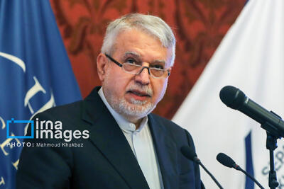 وزیر میراث فرهنگی: عبور از تصدی‌گری رمز تحول در عرصه گردشگری است 
