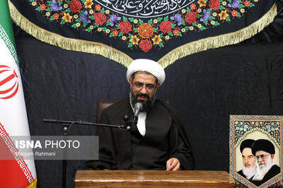 شهید رئیسی در فضای لغزنده مسئولیت، سالم و مومن باقی ماند