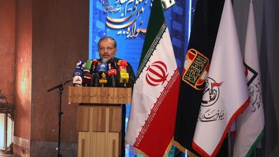 سردار سلیمانی: مقاومت محصول تجربیات تلخ تاریخی است