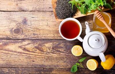 پاسخ به یک باور قدیمی/ آیا مخلوط کردن عسل و چای باعث تولید سم می‌شود؟