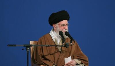 دیدار جمعی از معلمان با مقام معظم رهبری