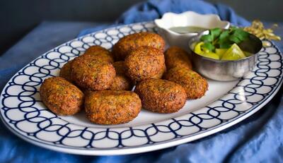 طرز تهیه اشپل کوکو پرطرفدار و خوشمزه گیلانی با چند روش