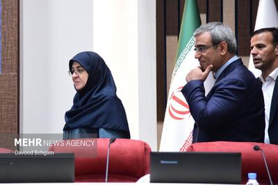 نشست سخنگوی دولت با اصحاب رسانه مشهد