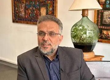عباس‌زاده: ایران بزرگ‌تر از آن است که از گلوی آمریکا رد شود